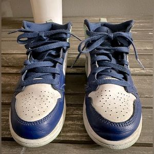 NIKE KIDS SNEAKER
